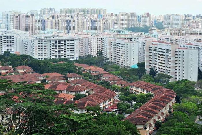 Rents for private homes fall